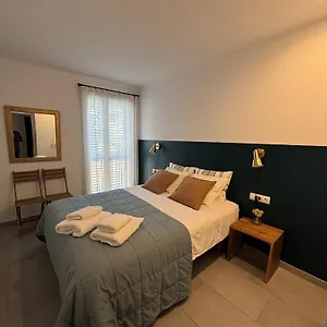 https://apartamento-nuevo-en-el-centro-con-garaje.catalonia-hotels.com